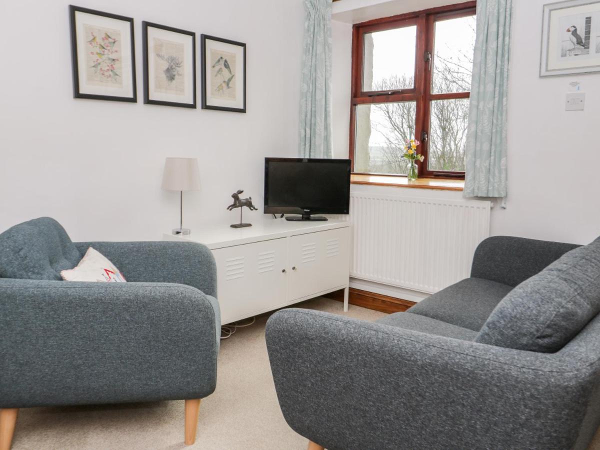 The Stables Holiday home Llandyfrydog